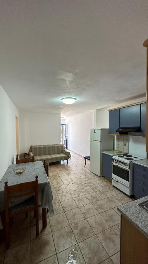 Ferienwohnung Kali'S Casa Karavomylos Exterior foto