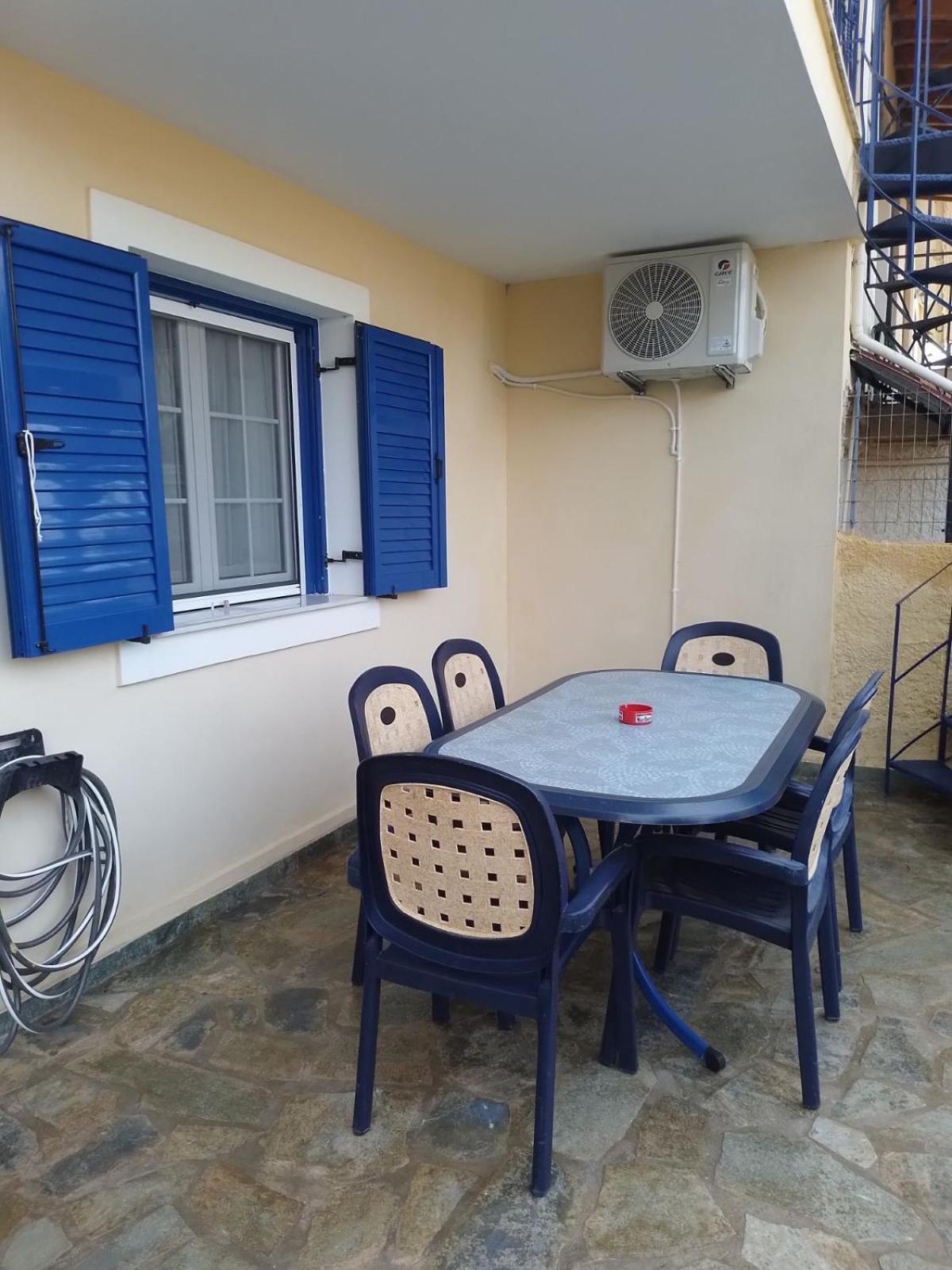 Ferienwohnung Kali'S Casa Karavomylos Exterior foto